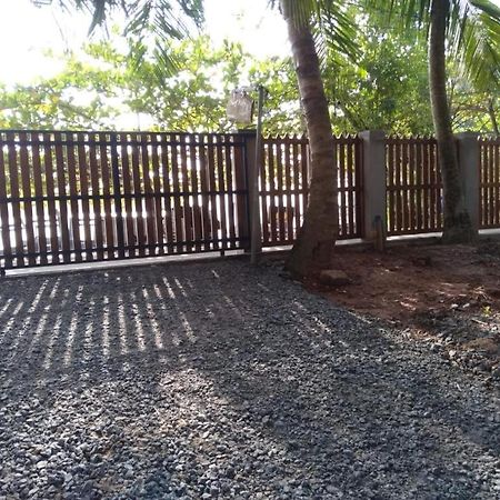 Surf Villa Hiriketiya Matara Exterior photo
