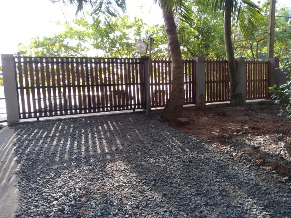 Surf Villa Hiriketiya Matara Exterior photo